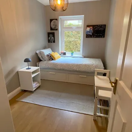 Проживание в семье Perfect Location In Вотафорд