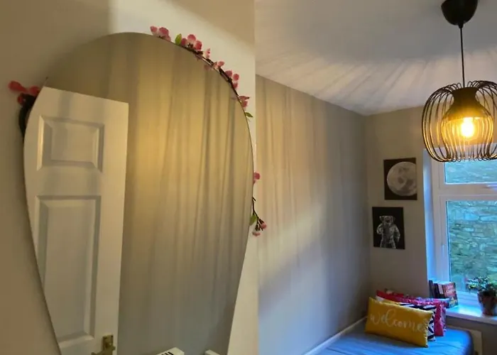 Проживание в семье Perfect Location In *